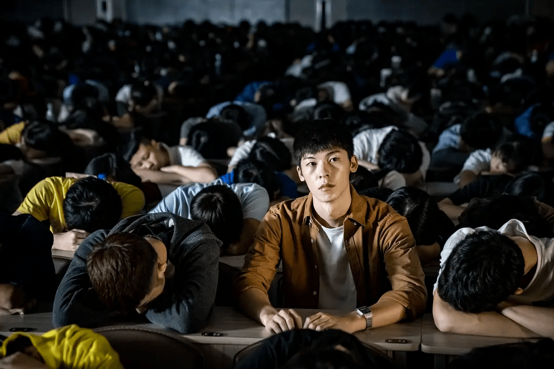 北大高考状元患抑郁症引发数万人热议多少父母养出了有病的孩子