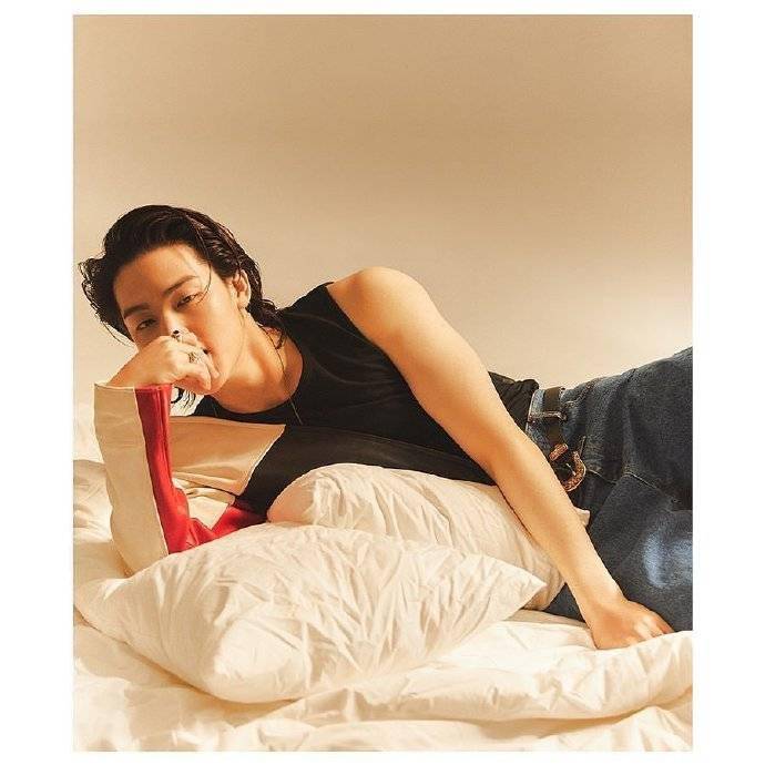 艺术品又从美术馆里跑出来了!林在范杂志未公开新图大放出