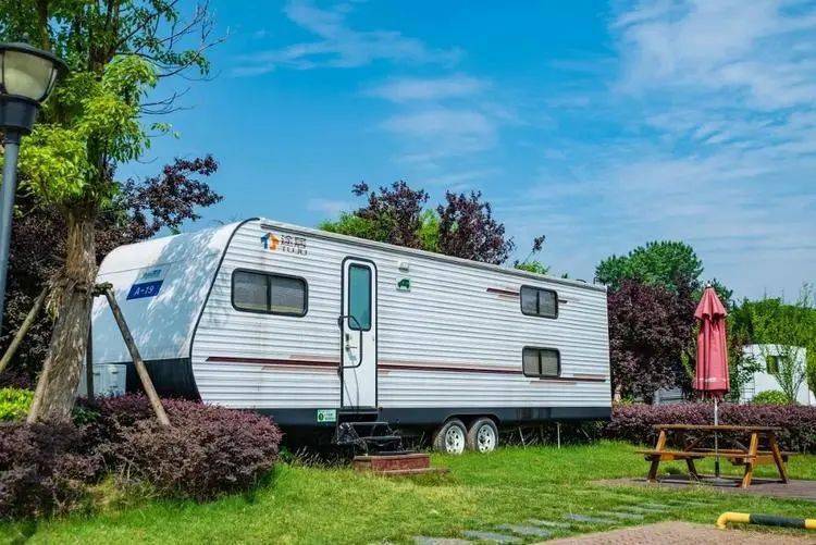 南通开沙岛限时抢499元抢9m房车露营1晚含早餐3烧烤炉饮品n多项目门票