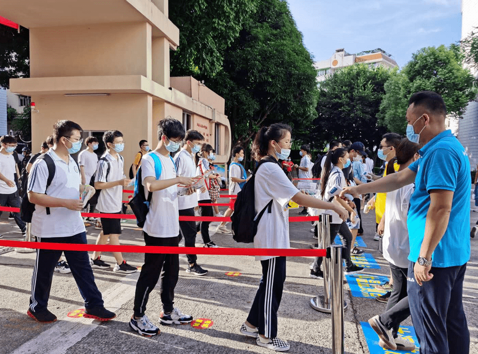 今年参加高考的是2017级学生