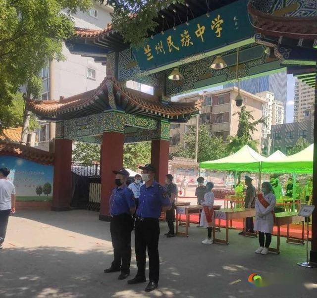 兰州市城关区城管局进一步加强对考场周边的管控