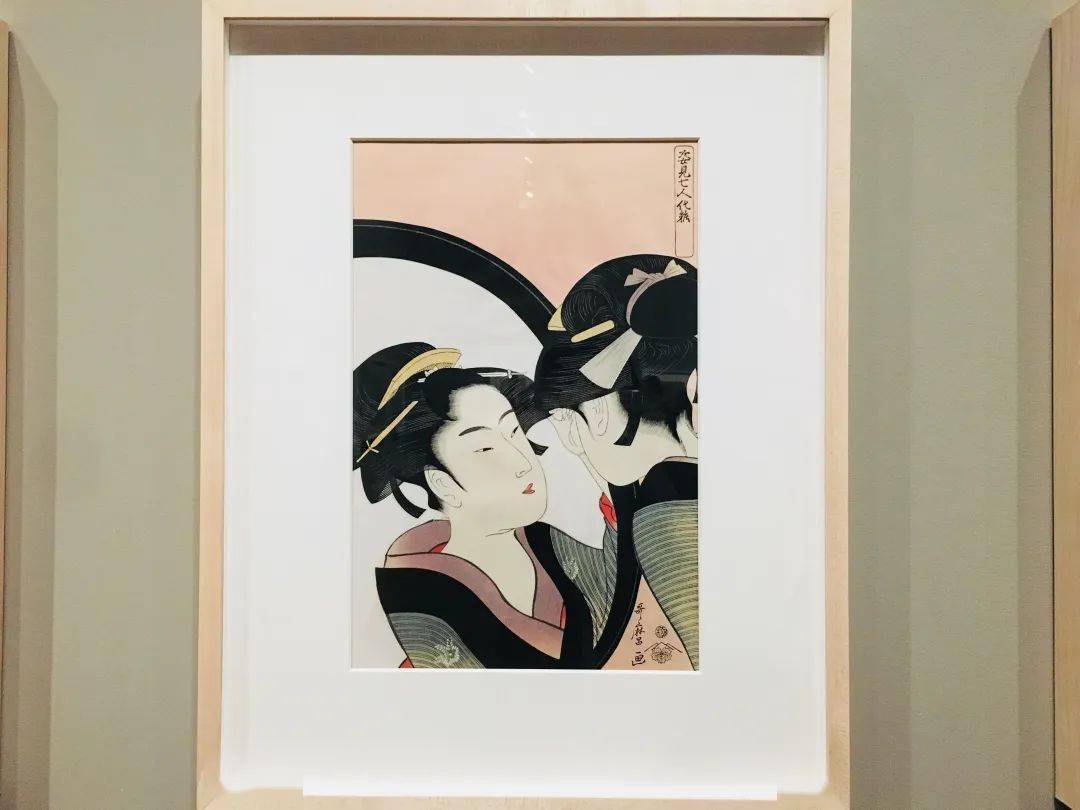 原稿画师大显身手,雕印师精工细作,套色精美的浮世绘风靡江户.