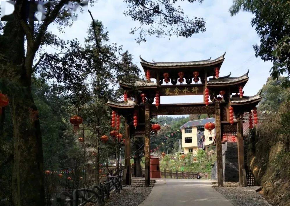 畲家坐刀轿(壁画彩绘→畲家客栈→山哈广场→畲族祖图壁画浮雕→五美