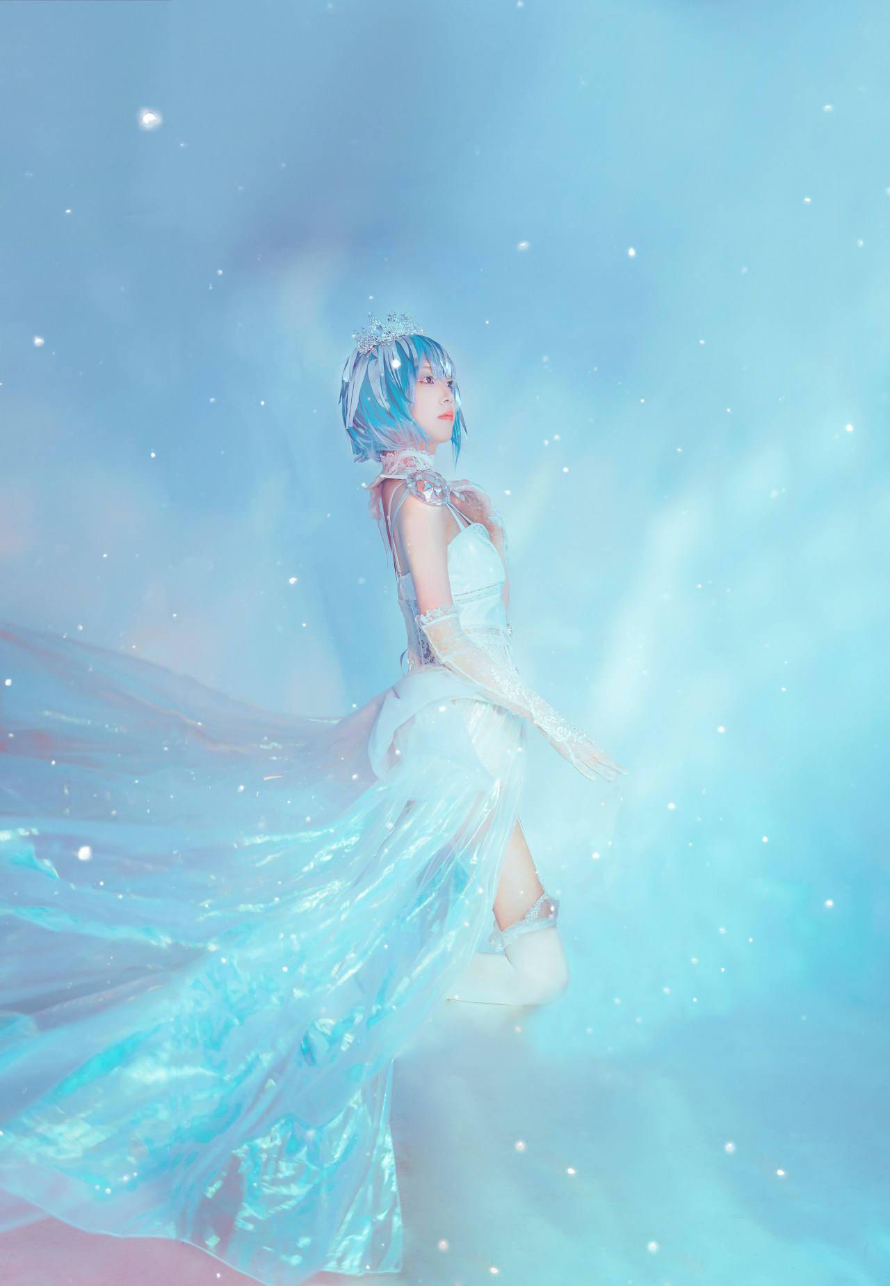 宝石之国·钻石同人婚纱cosplay