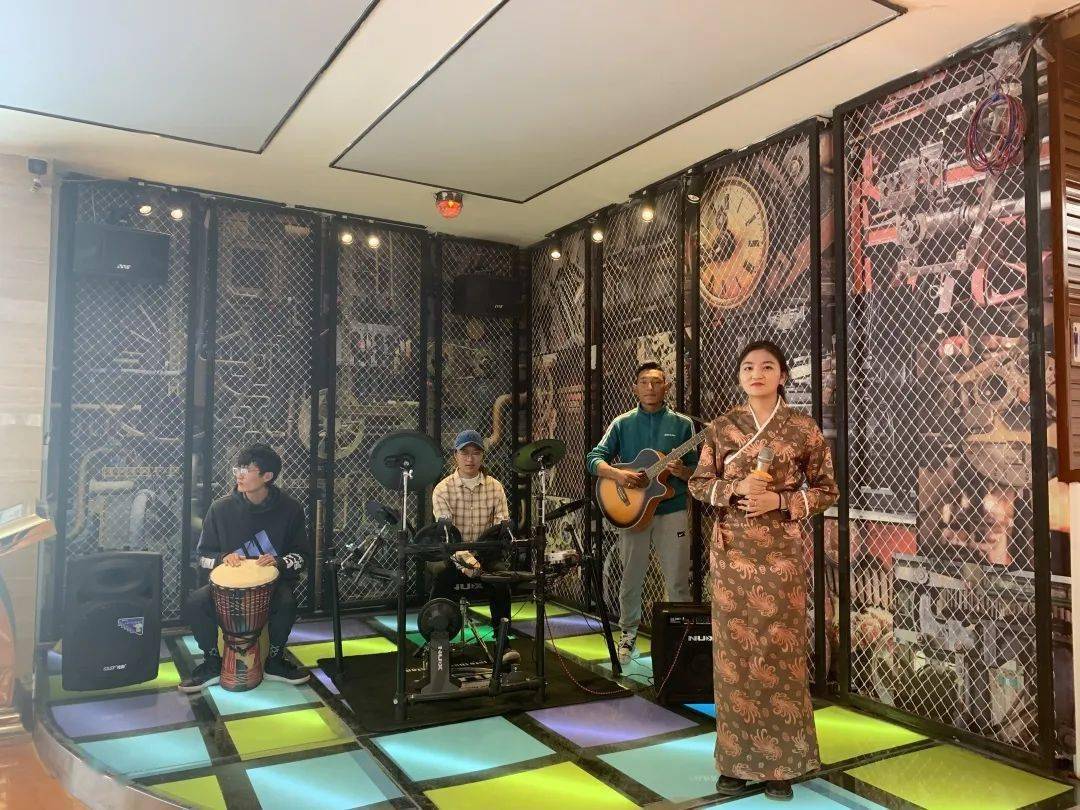 免费开放啦孵化园区音乐角你感兴趣吗