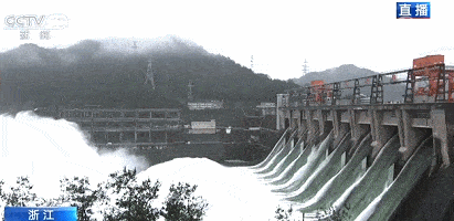 首次9孔全开泄洪多地受影响 新安江水库为何要开闸泄洪?