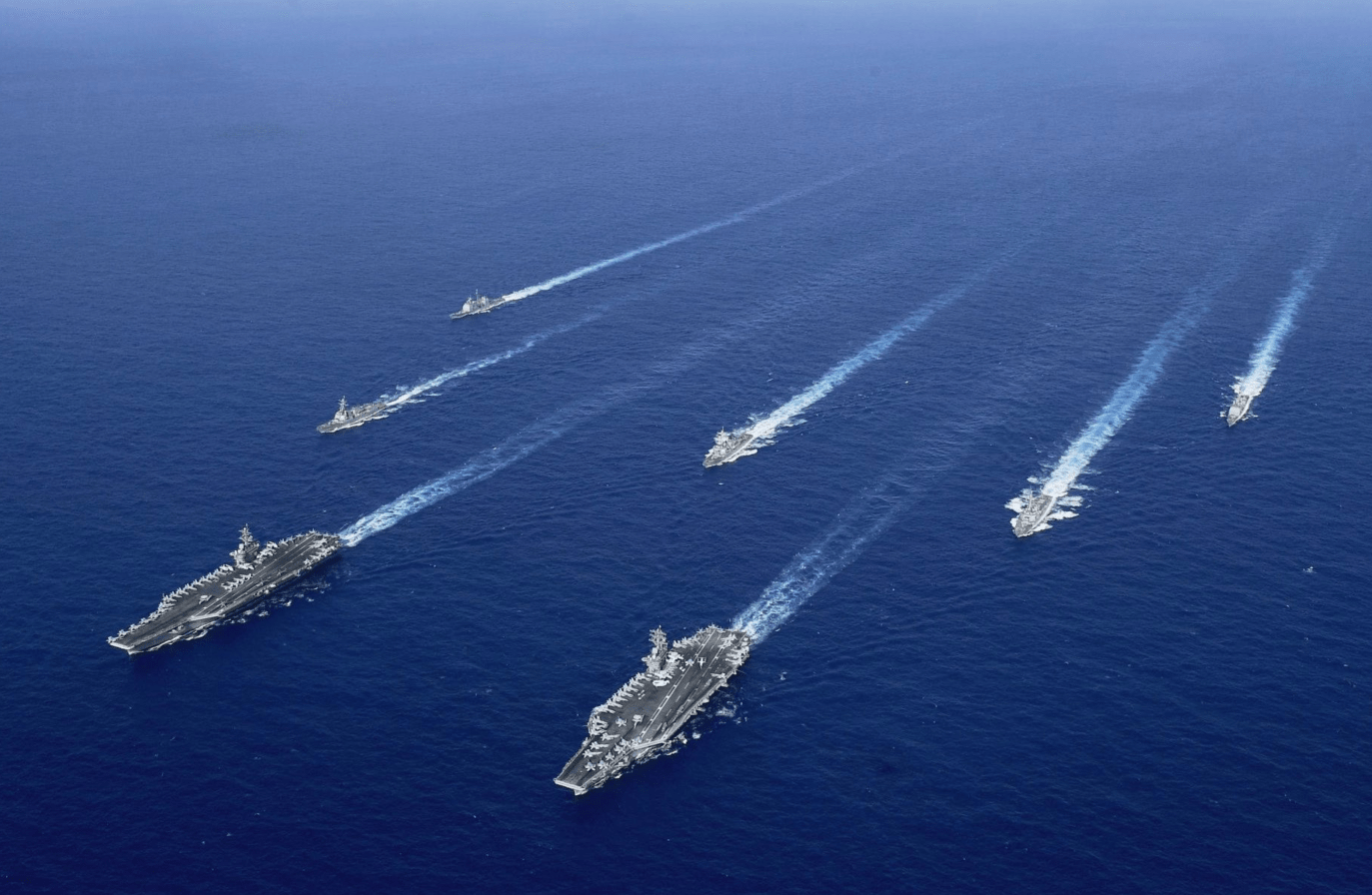 美國海軍稱,解放軍軍艦在美國航母打擊大隊附近現身,近距離監視了