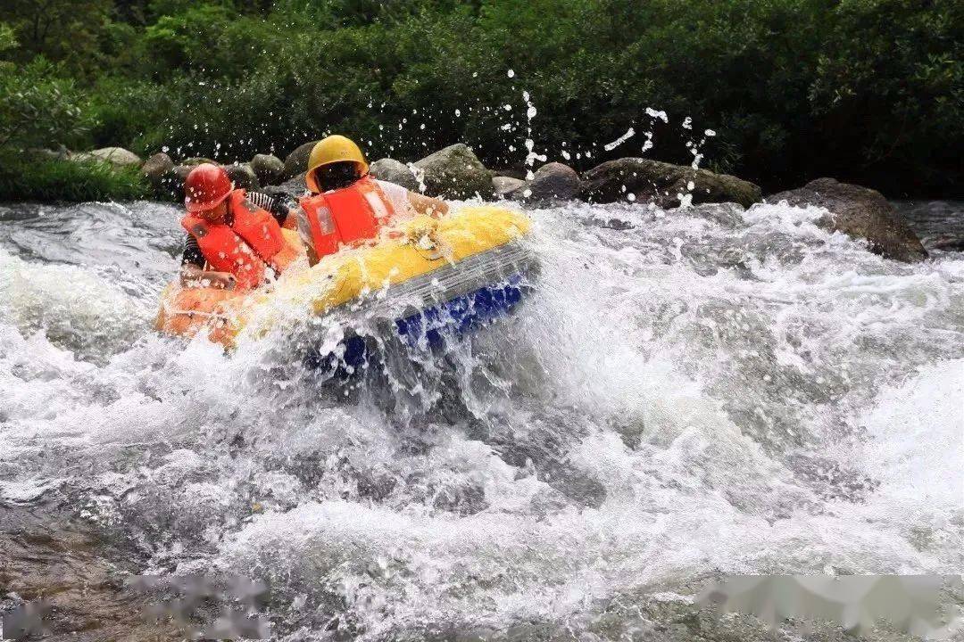 热水河漂流0735-7775325电话:0735-7501111;取票时须现场核验朋友圈