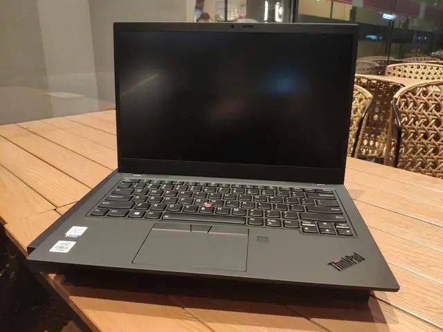 thinkpad x1 carbon 2020到手24小时测评_搜狐汽车_搜狐网