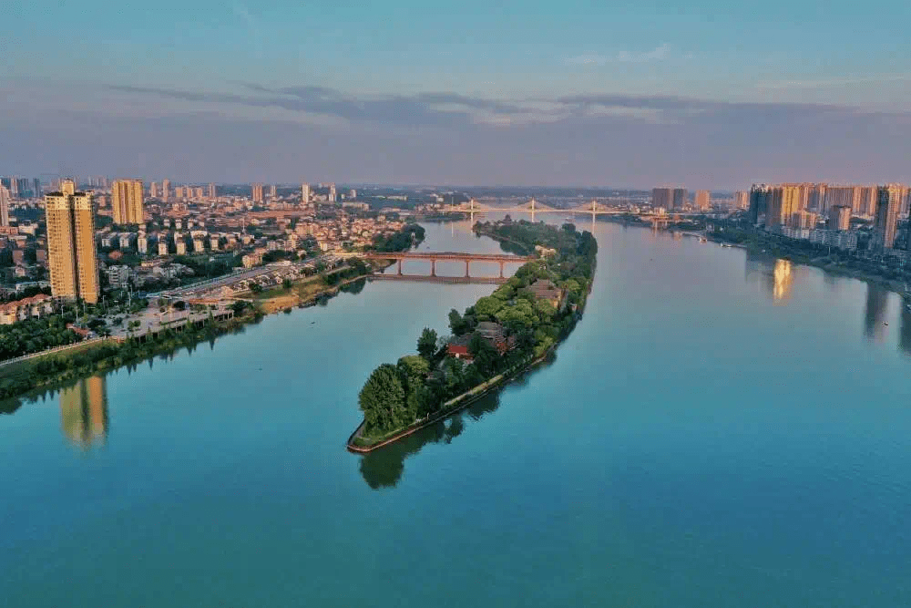 衡阳c位——真正的门面担当,也是衡阳人最牵挂的地标建筑._城市