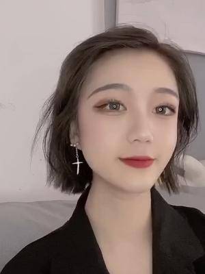 精神小妹版眉毛吗