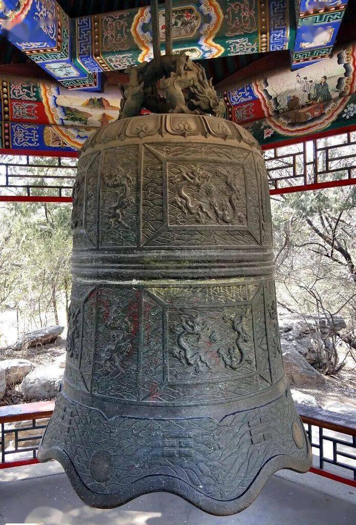 >燕大学子上下课 就以此钟声为号后来成为了燕京大学的报时大钟据考证