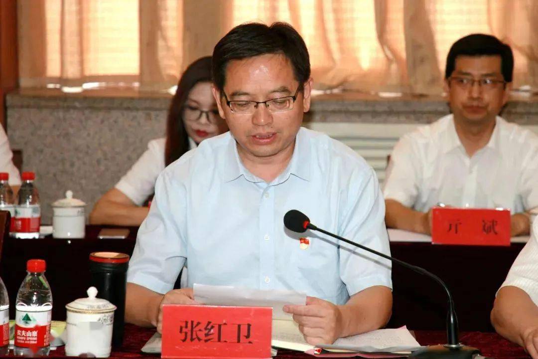 张建山代表河南省煤矿工会向焦作煤矿工会成立95周年表示热烈祝贺,他