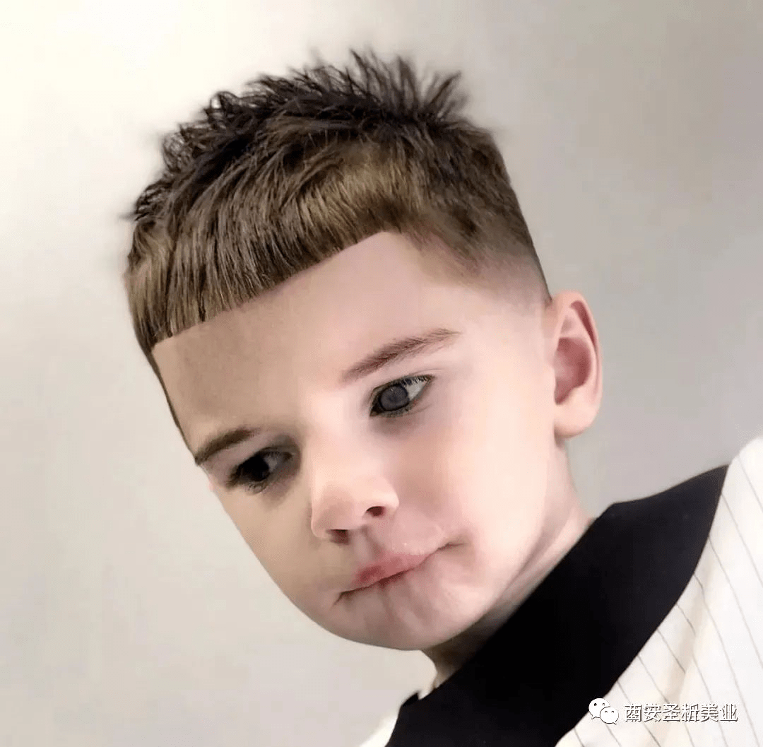 3岁男宝宝发型潮短发图片