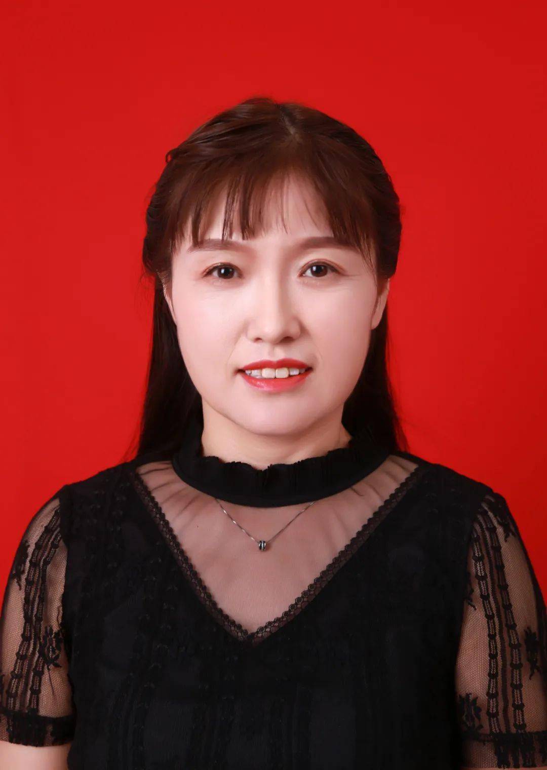 姓名:刘亚平单位:南乐县第四实验小学学科:语文荣誉:河南省学术技术