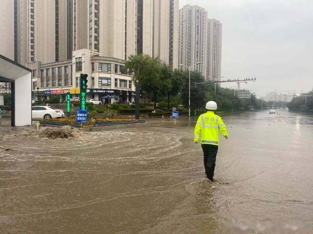 暴雨黃色預警