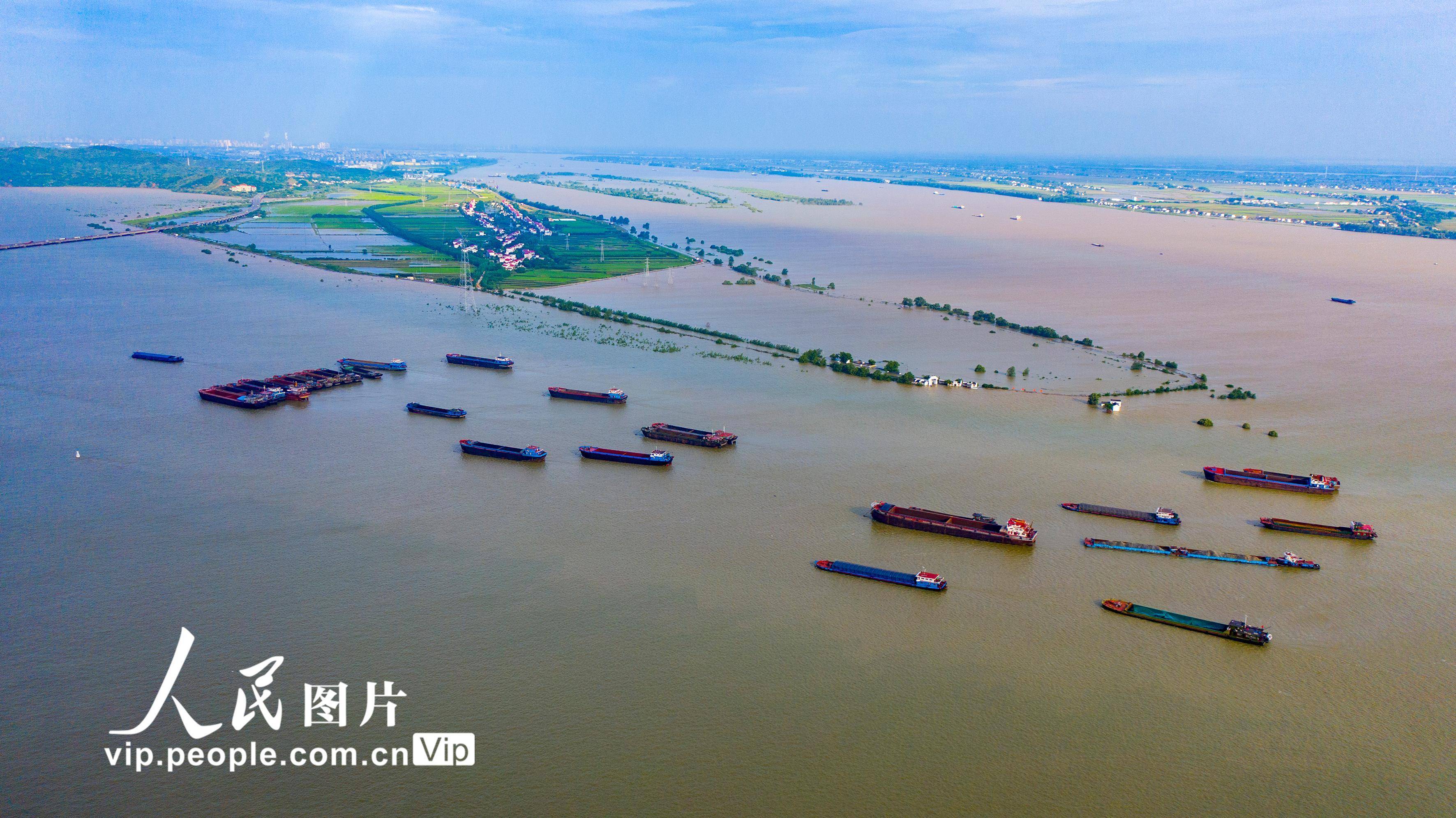 鄱阳湖水位超1998年历史极值