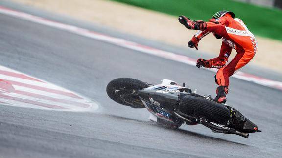 motogp圣马利诺站近年来的摔车