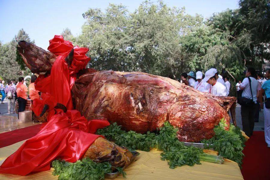 诈马宴来了!烤全羊免费吃!7月17日通辽万达大宴全城!