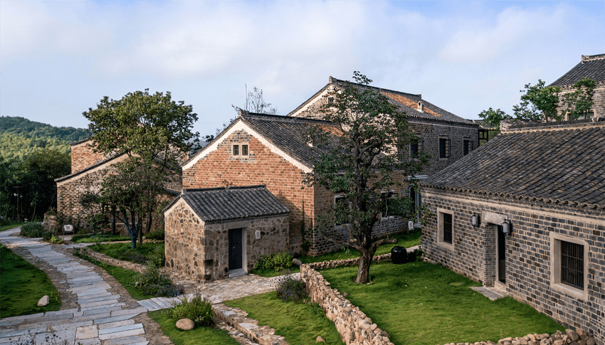 花迹无想山居令人神往的竹海砖瓦生态演绎