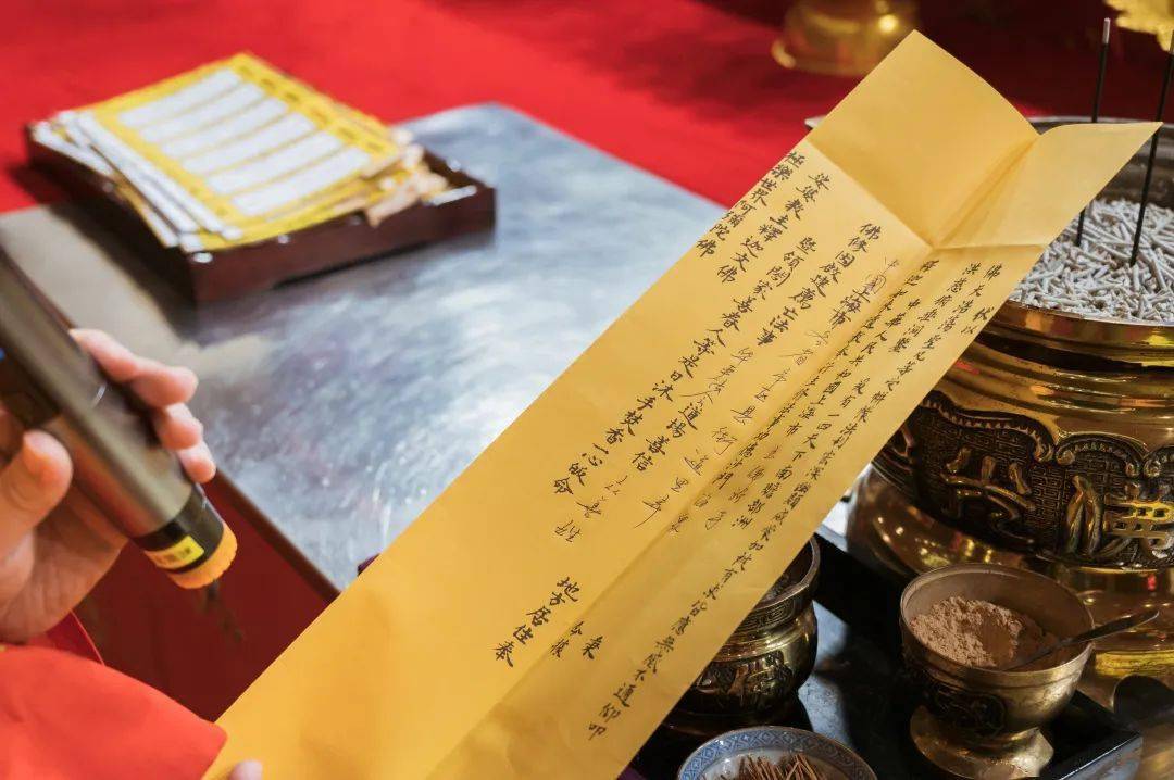 华严法会圆满丨祈愿正法久住,十方三世一切有情吉祥安宁,速成菩提!