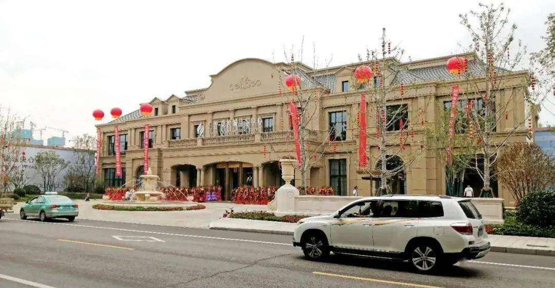 淄博人民有口福啦!汇智·荣悦城天赐"粮"机,十万斤大米免费送