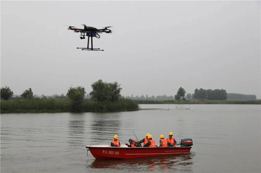 抗洪利器助力抗洪一线