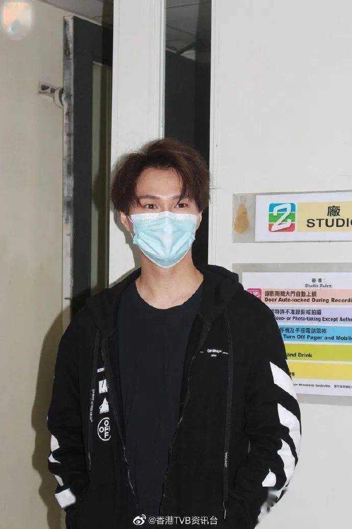 闻许廷铿即落闸胡鸿钧过去的事情就不要再提