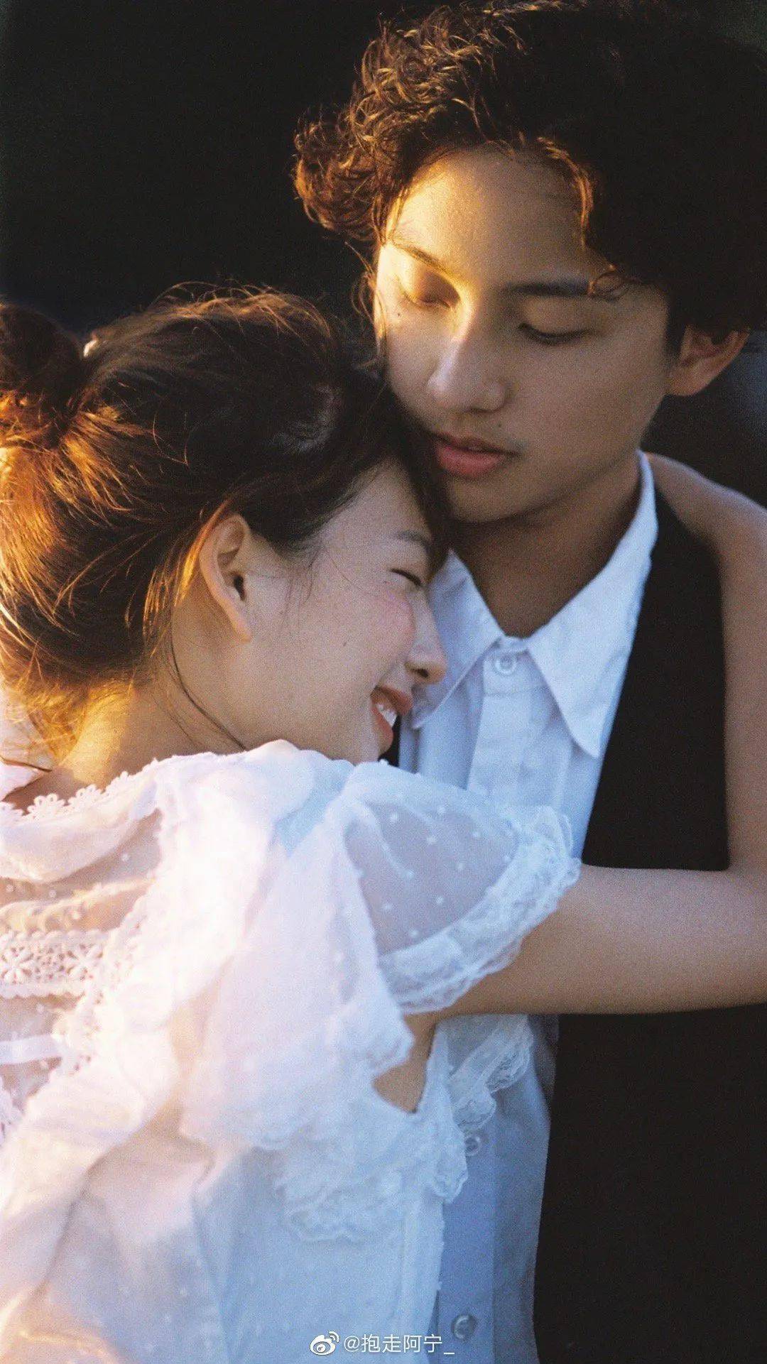 日系情侣照,就是要这样快快乐乐地拍啊!