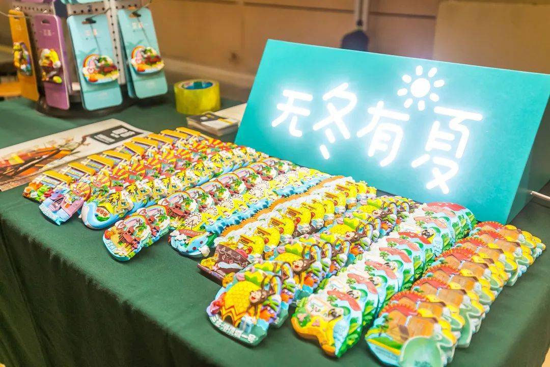 还有现在大火的热门盲盒可以抽哟 总能带