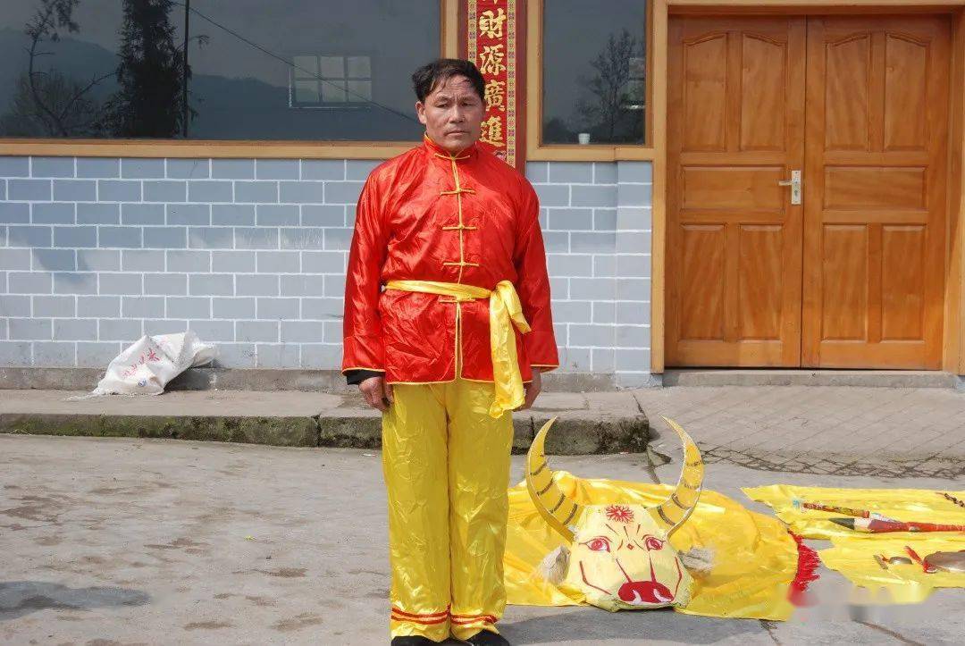 来自农耕文化的遥远记忆天全县牛儿灯
