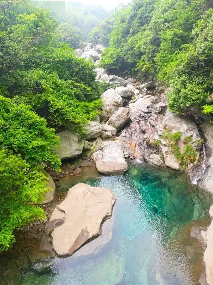 趣味十足的庐山碧龙潭漂流,给你夏日最极致的清凉感受!