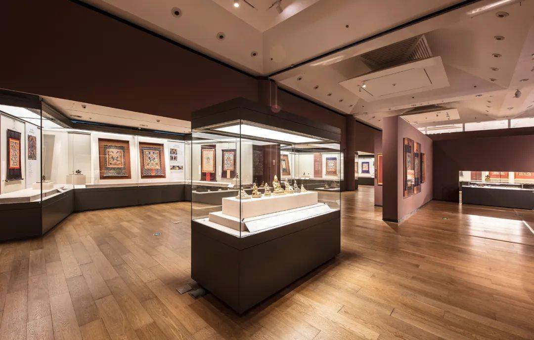 艺术博物馆四层12号展厅(因疫情影响暂停开放)在线展览点击"阅读原文"