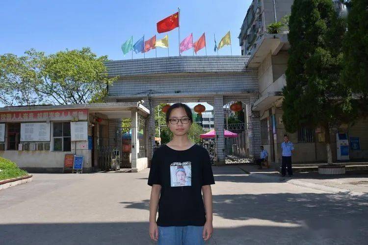 吉水二中2020年高考喜报,江丹633分全县文科第一,来认识一下二中的