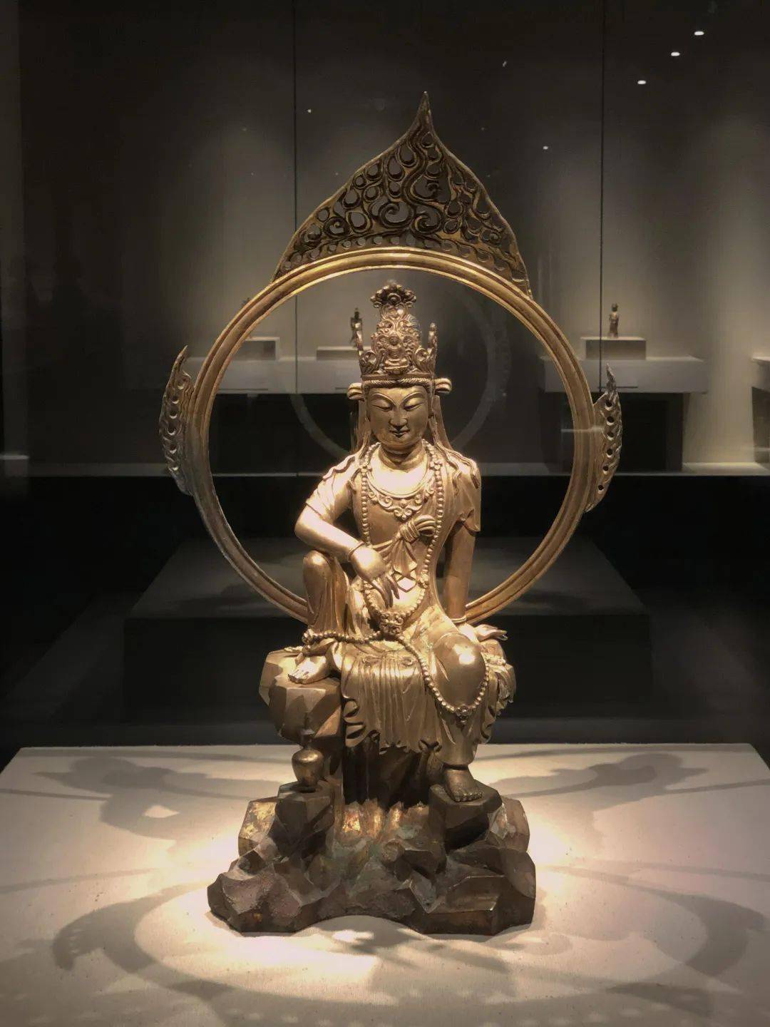 展览番外篇:鎏金铜水月观音像出门记