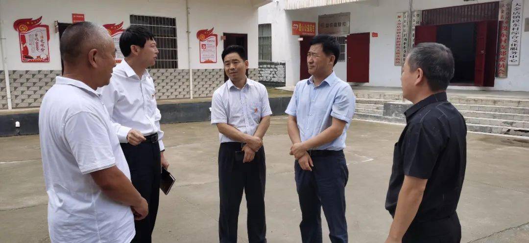 市委组织部副部长史传春到登封市调研驻村帮扶等相关工作