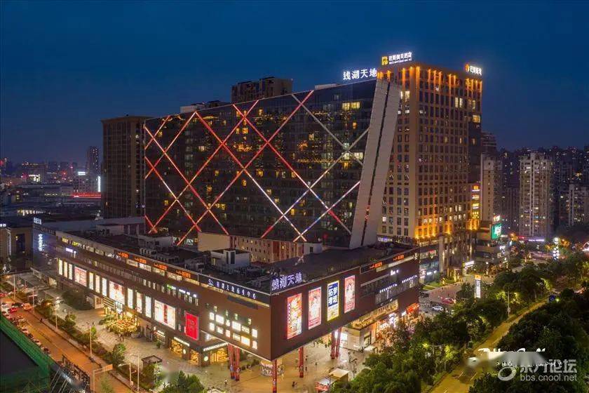 鄞州钱湖北路开了第5个商业广场,网红店不少._印象