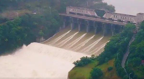 安庆花凉亭水库再次开闸泄洪接下来的天气