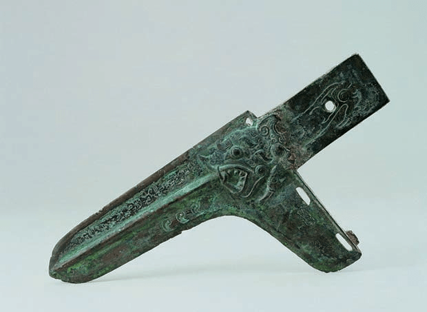 它频繁地出现在兵器之上,又寄托了主人怎样的期盼呢?