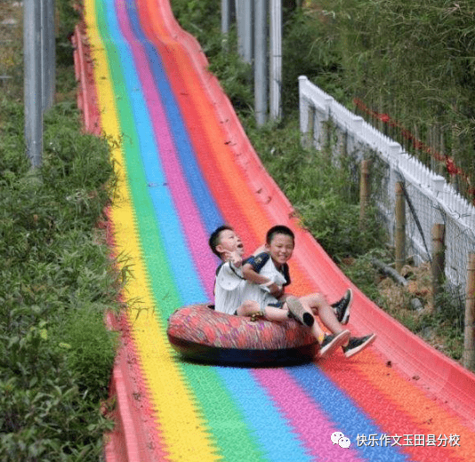 文颖教育小小特种兵2020拓展军事夏令营招募