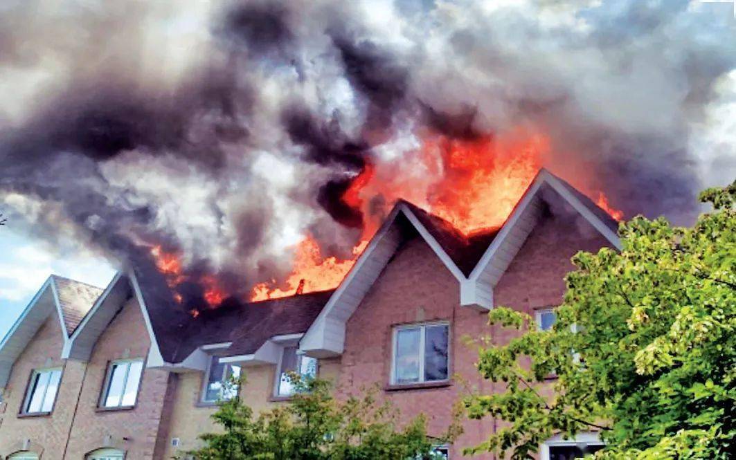 多伦多华人聚居区别墅连起大火!一波接一波!