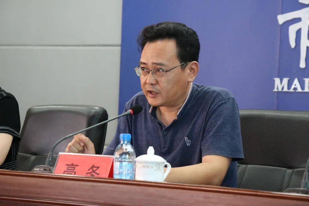 烟台市市场监督管理局党组成员高冬等一行3人来招出席了授牌仪式,招远