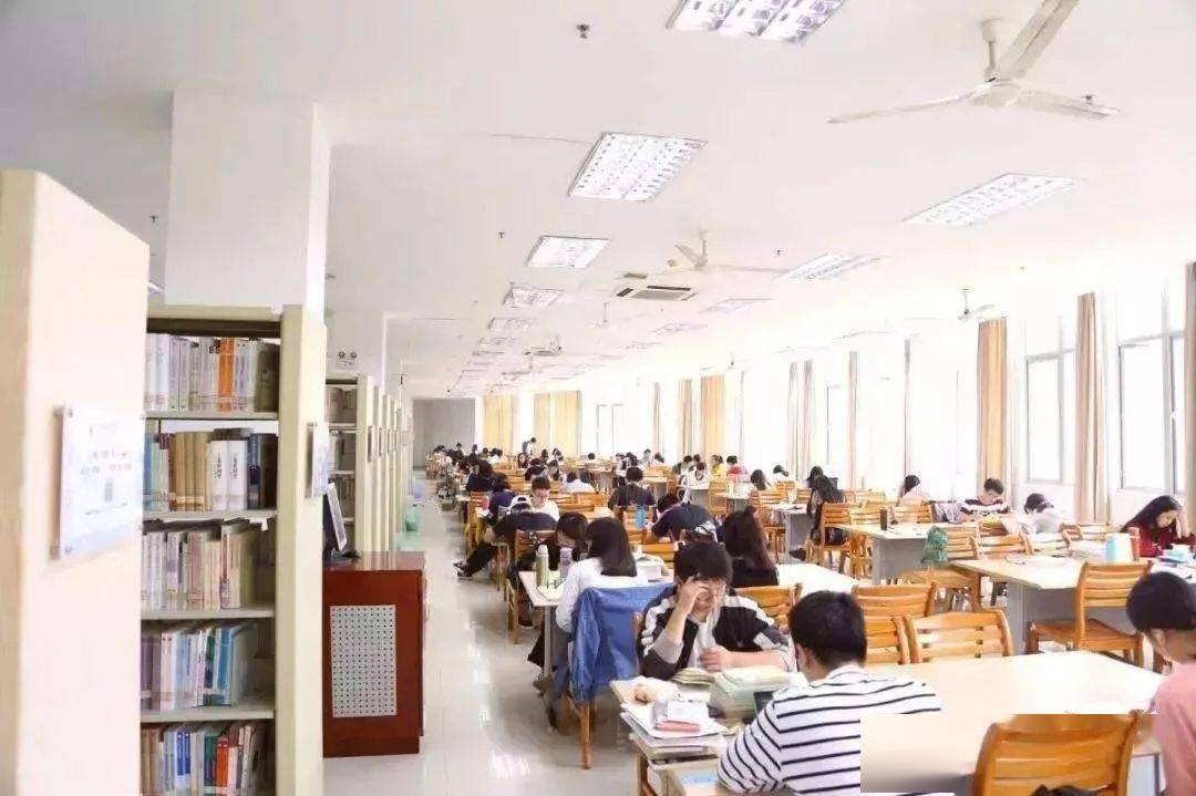 闽南师范大学图书馆图片
