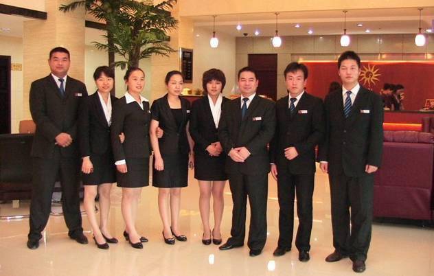 一份关于酒店人的服务礼仪手册从业30年酒店经理人的秘密宝典