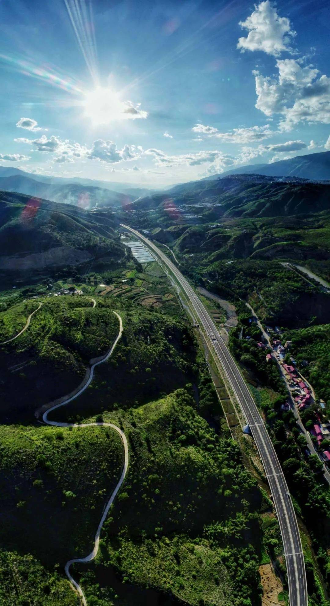 高原铁军战元蔓 ——元蔓高速公路红河至元阳段建设纪实