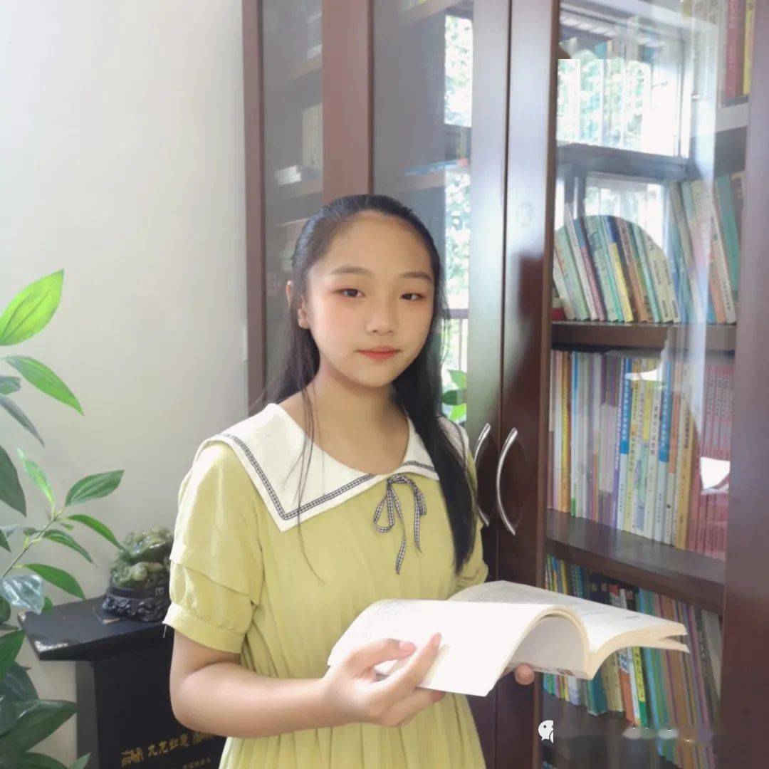 苗青语言艺术小主播齐晨妍