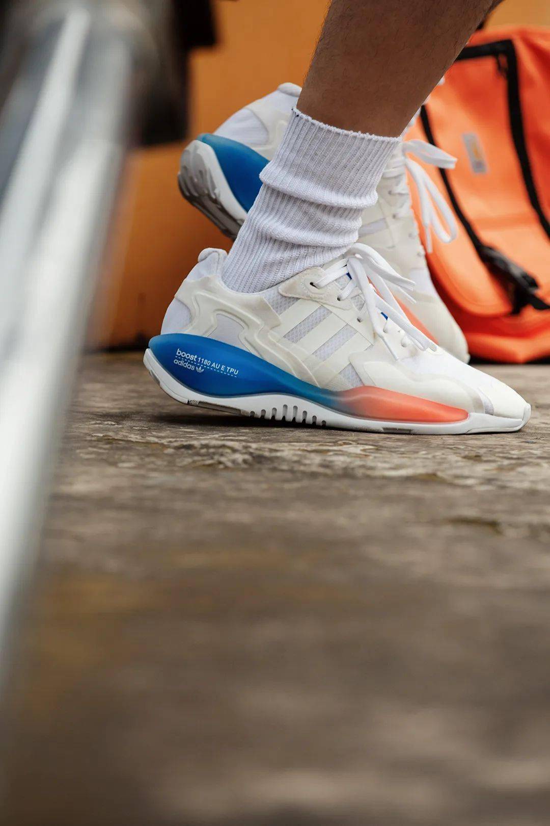 造型示范adidasoriginalszxalkyne连接复古经典与未来科技的纽带