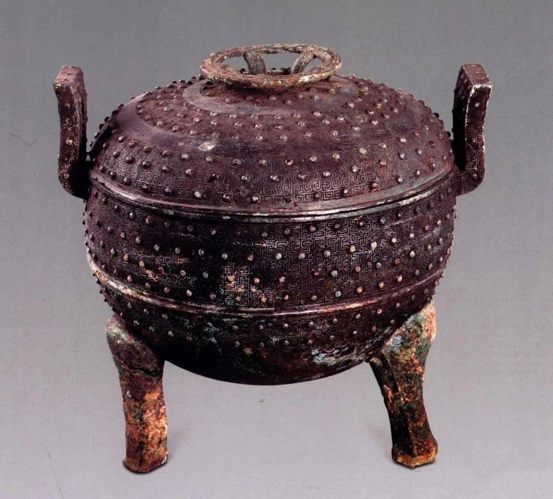 中山国青铜器的文化属性及特征