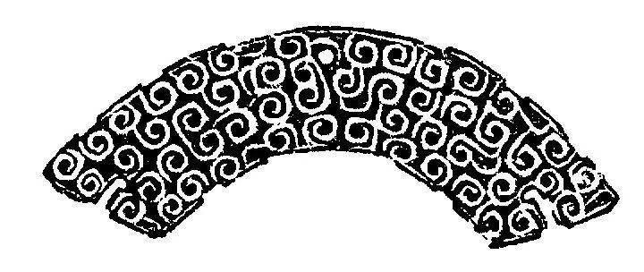 自大而小为蟠螭纹璧形佩,螭凤纹璧形佩,谷纹环形佩,绞丝纹环形佩,出郭