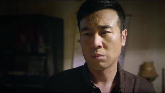 刑警队长顾铭又一次检查现场皇天不负有心人终于发现线索